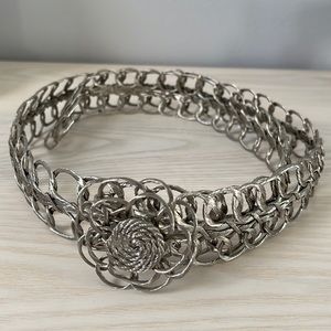 Flower buckle wire belt